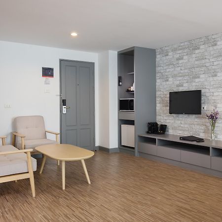 Journeyhub Pattaya Central Ngoại thất bức ảnh