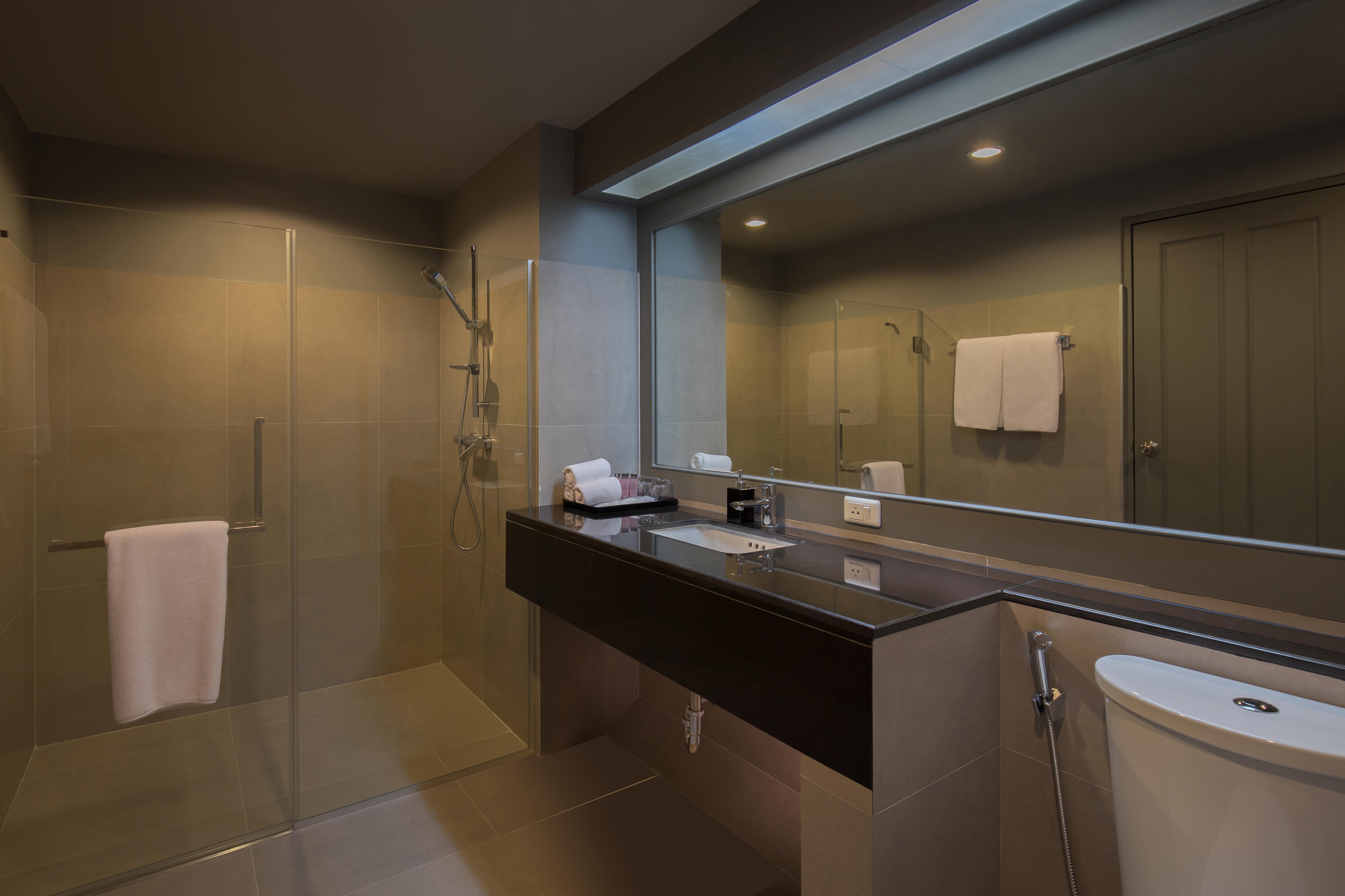 Journeyhub Pattaya Central Ngoại thất bức ảnh